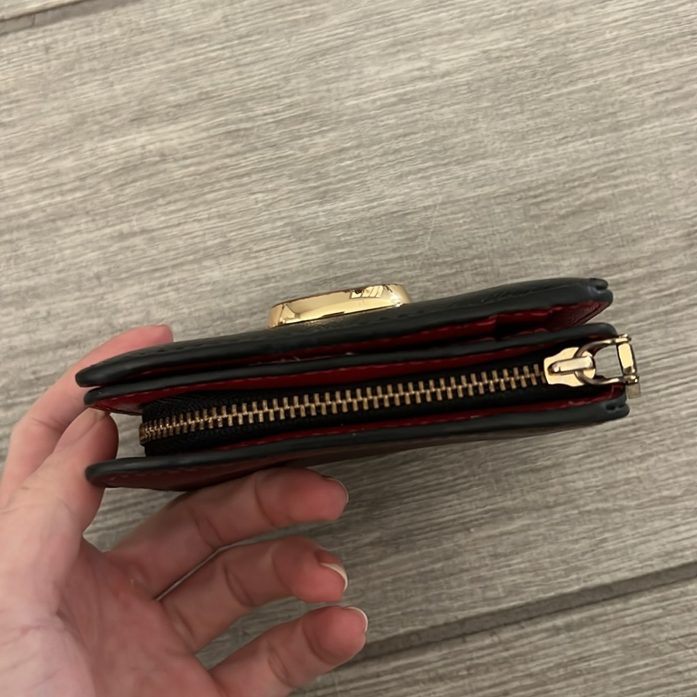 Marc Jacobs Snapshot Mini Compact Wallet EUC - Picture 3 of 11